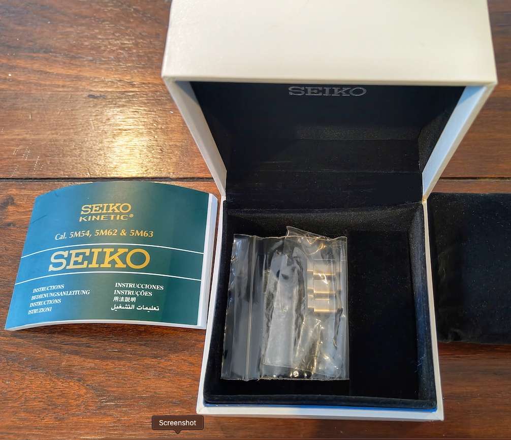 SEIKO KINETIC DIVERS CAL.5M62 BOXED