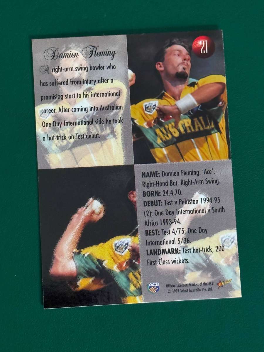 Cricket Cards - *SIGNED* Damien Fleming 1997 Select Cricket Card