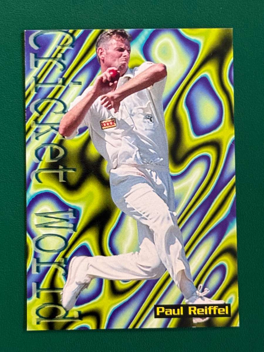Cricket Card - Paul Reiffel 1996 Sports Deck Cricket Card