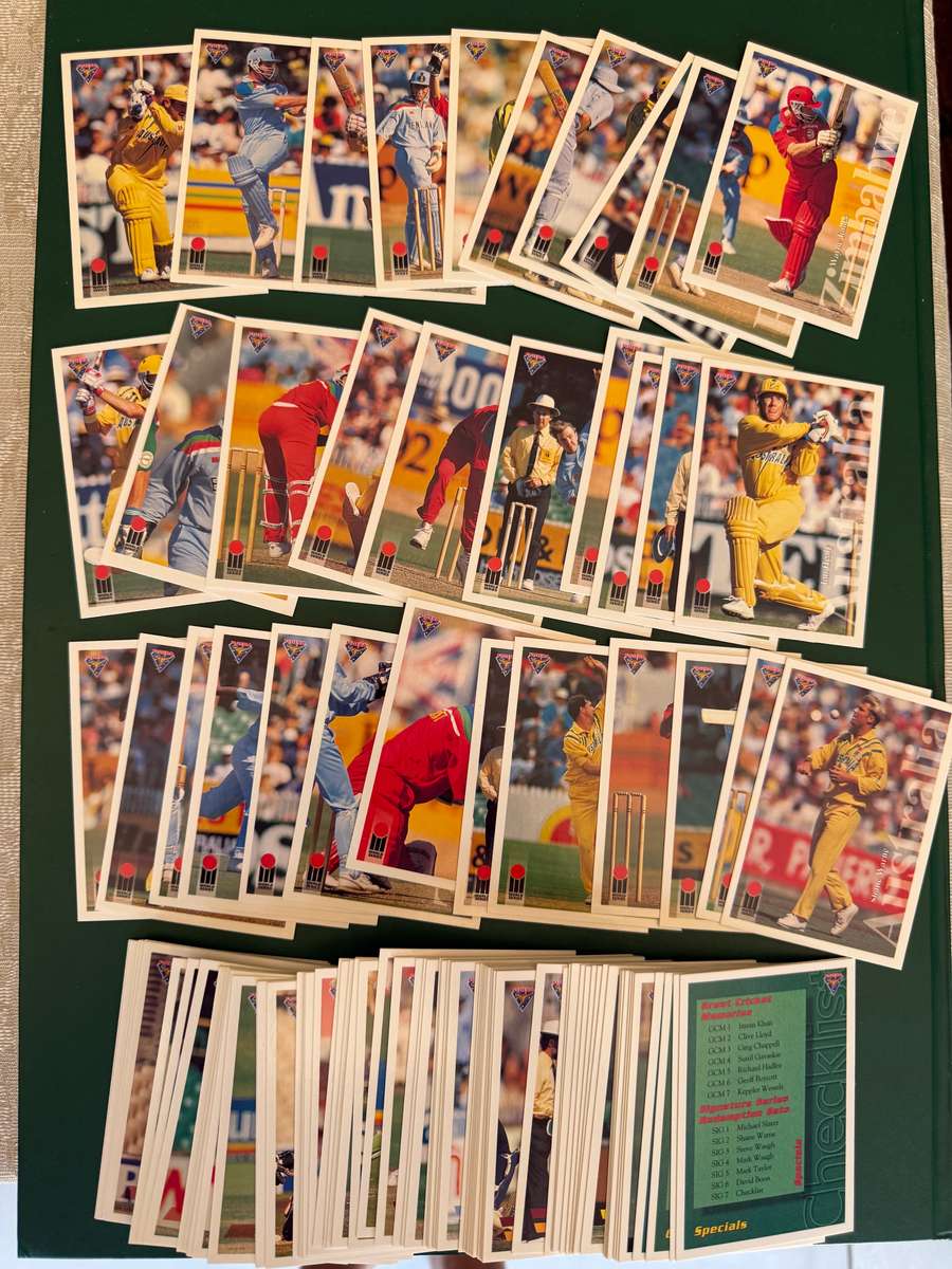 Cricket Card Set (110 Cards) - Complete Mint 1994 Futera Cricket Card Base Set