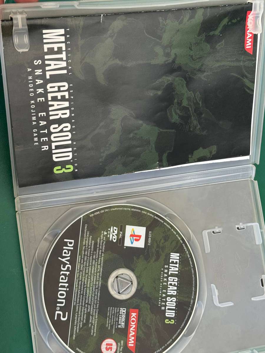 Retro Game - Playstation 2: Metal Gear Solid 3 (Snake Eater)