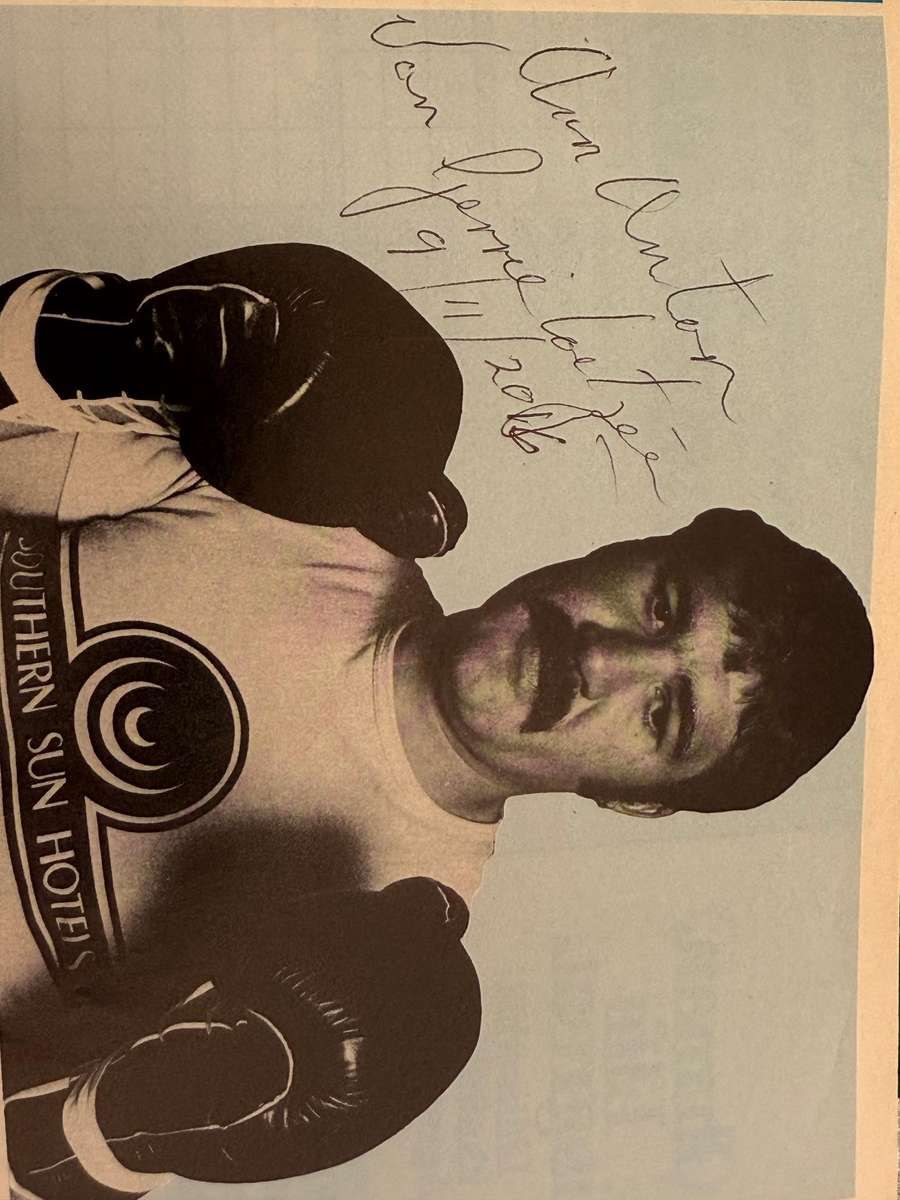 Boxing Programme - *SIGNED* Gerrie Coetzee vs John Tate 20/10/1979