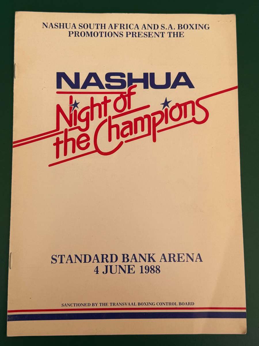 Boxing Programme - *SIGNED* Brian Mitchell vs Danilo Cabrera 04/06/1988