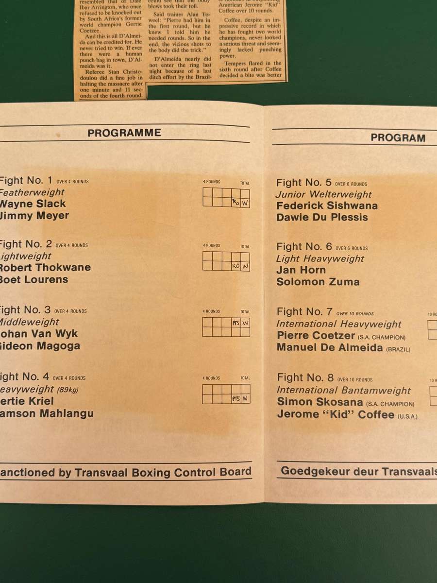 Boxing Programme - *SIGNED* Pierre Coetzer vs Manual de Almeida (Brazil) 28/09/1988