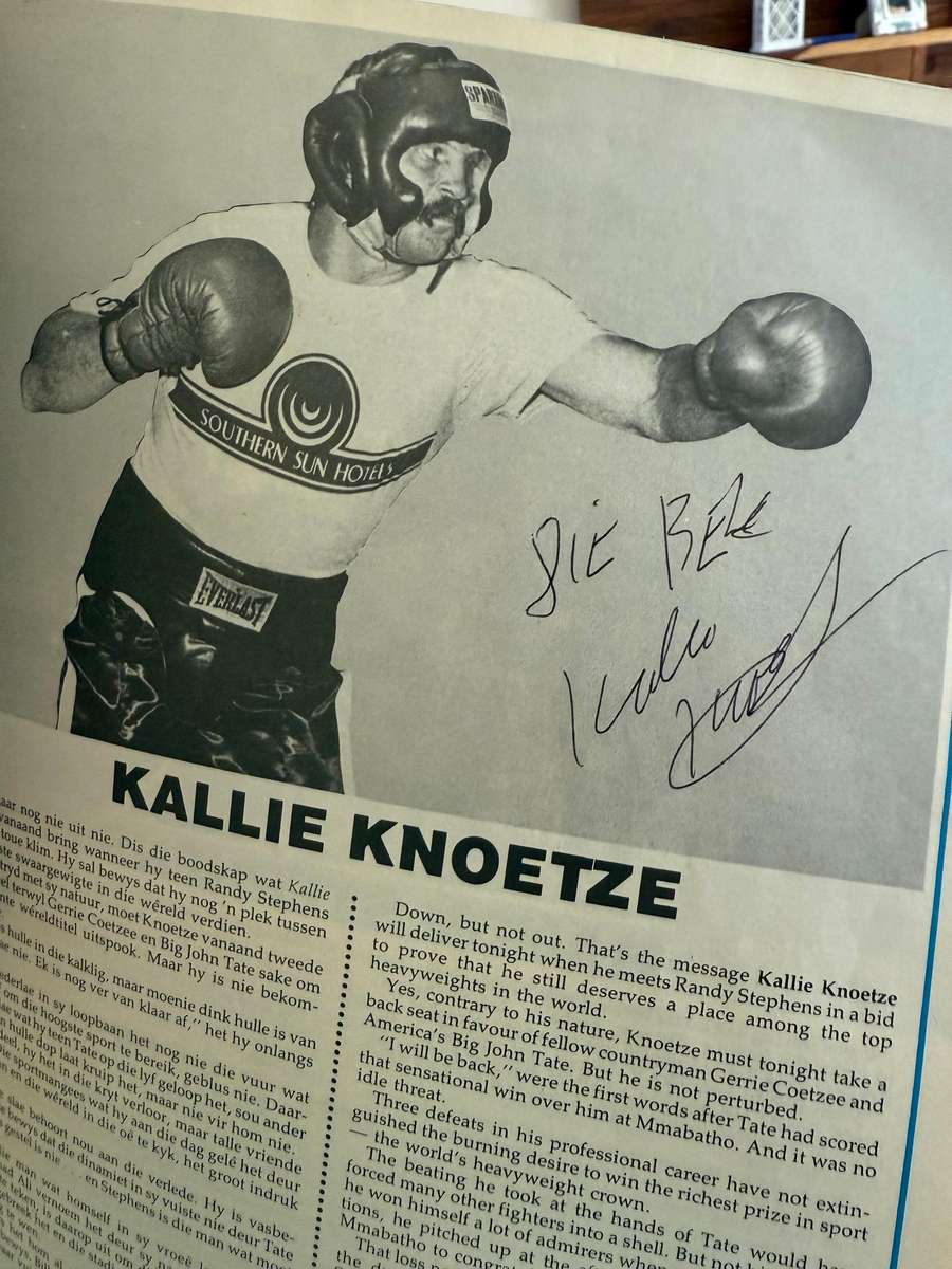 Boxing Programme - *SIGNED* Gerrie Coetzee vs John Tate 20/10/1979