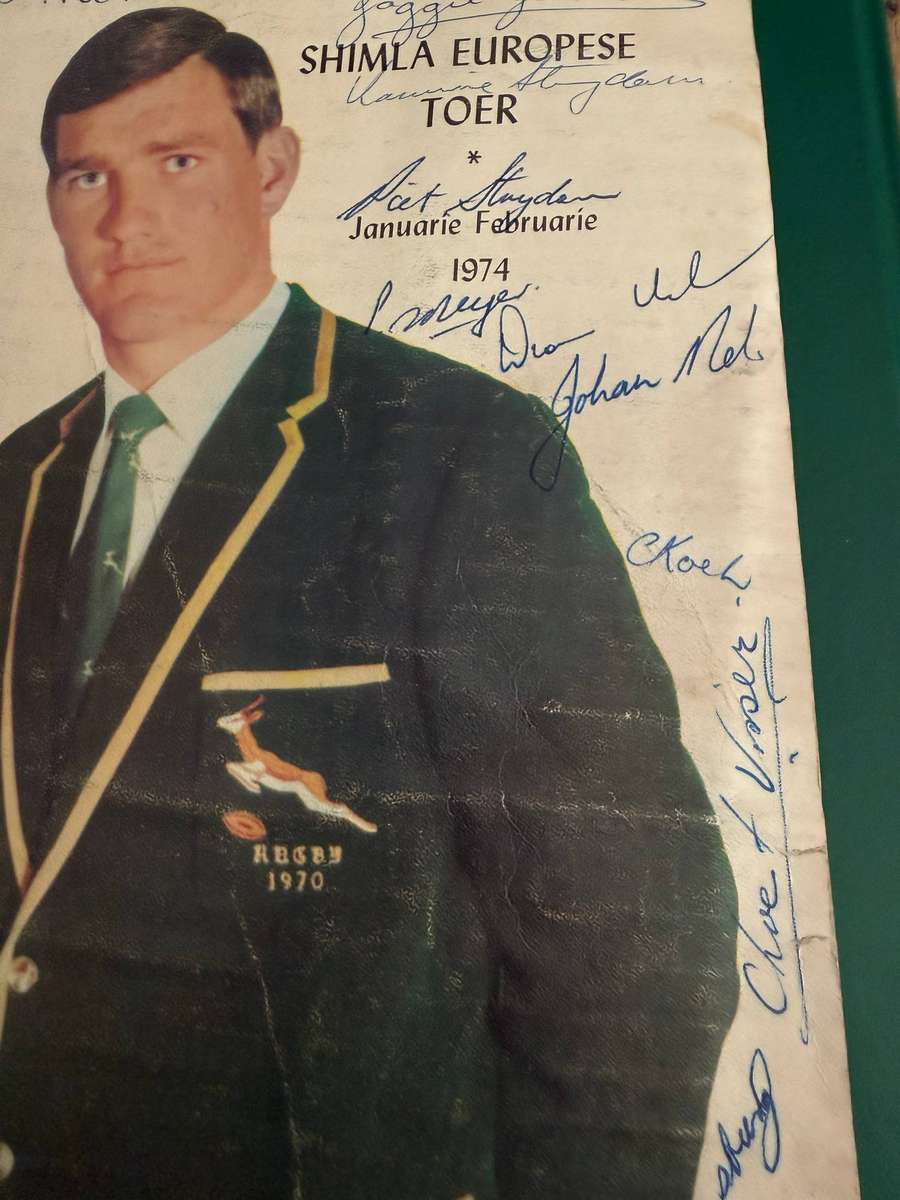 Rugby Guide - *SIGNED by 24/some Springboks* Shimlas European Tour 1974