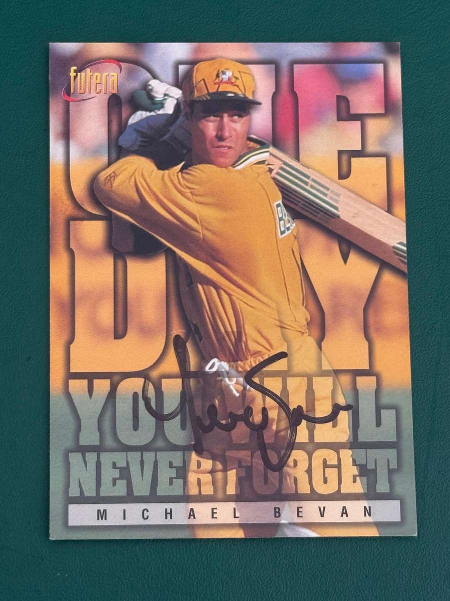 Cricket Card - *SIGNED* Michael Bevan (Nr64) 1996 Futera Cricket Card