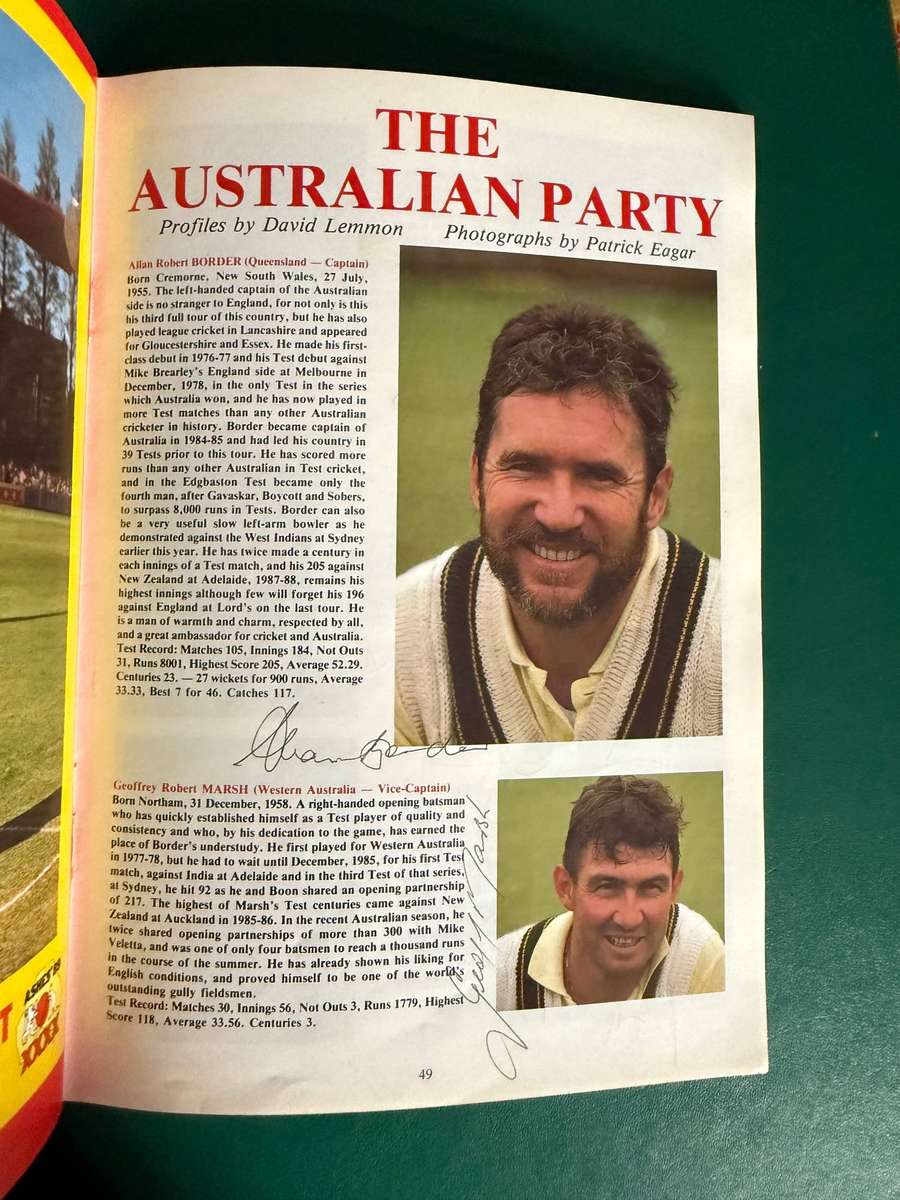 Cricket Programme - *SIGNED by 30* England vs Australia 27 July - 1 August 1989 (Fourth Ashes Test)
