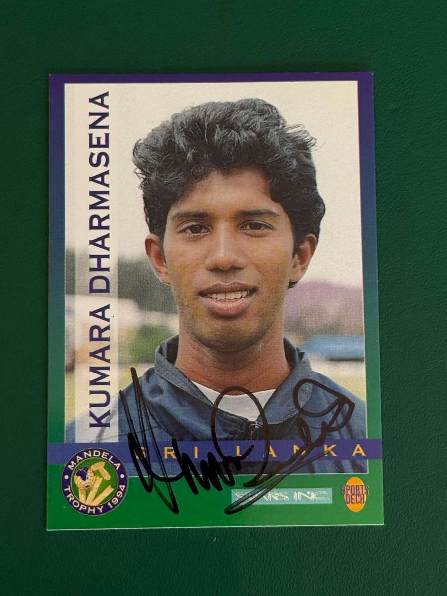 Cricket Card - *SIGNED* Kumara Dharmasena 1994 Sports Deck Cricket Card