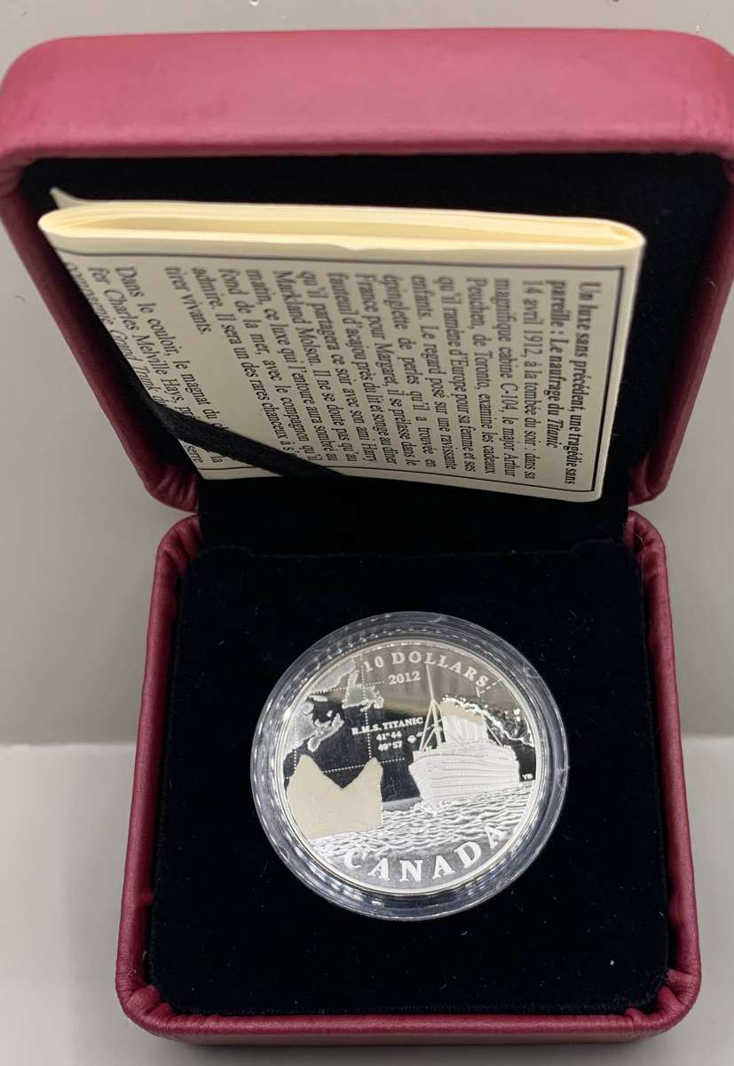 (  THE TITANIC  )    2012  HALF OUNCE     PURE PROOF SILVER   CERTIFICATE OF  AUTHENTICITY INCLUDED