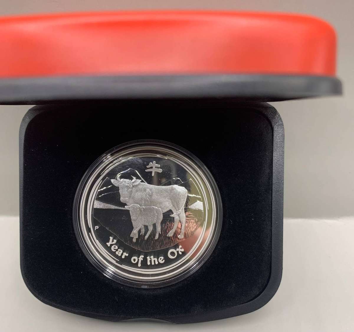 (   ALREADY 16 YEARS OLD )  2009   AUSTRALIAN LUNAR THE   OX   PROOF SILVER ISSUE