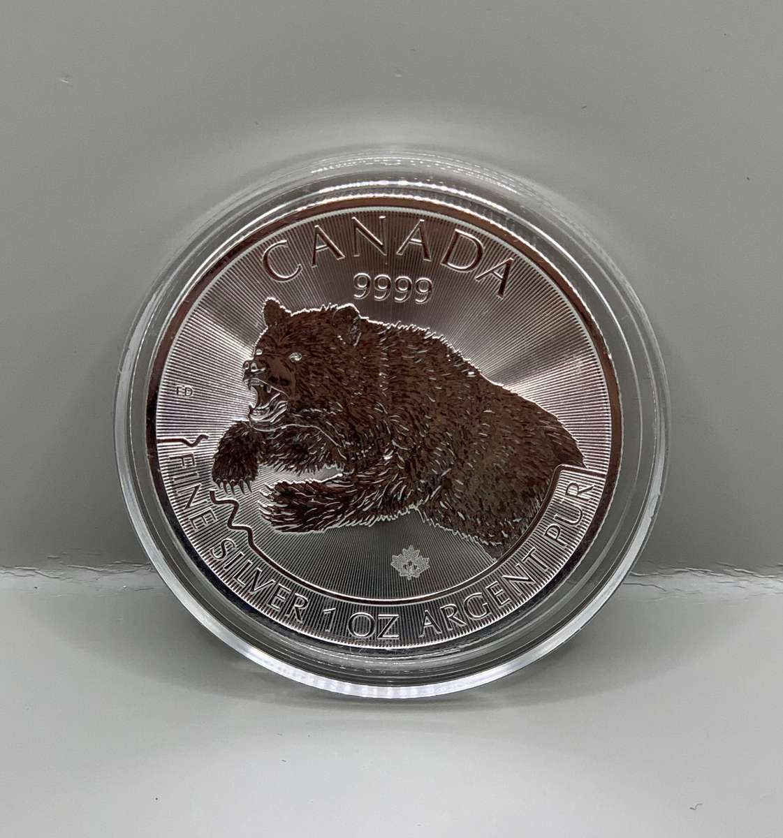 ( RCM PREDATOR SERIES )    2019    THE GRIZZLY BEAR    1oz    PURE SILVER IN A CAPSULE
