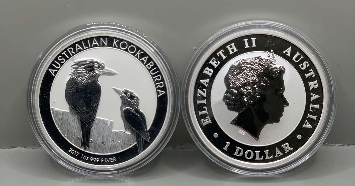 (  2017 DESIGN  )    AUSTRALIAN       `  KOOKABURRA `       1oz      PURE  SILVER      MINT MARKED