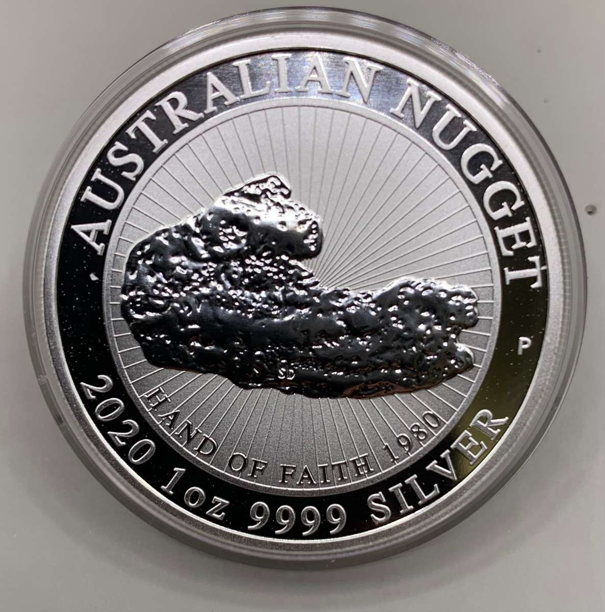 (  COMMEMORATIVE  )  2020 1oz  FAMOUS  AUSTRALIAN  " HAND OF FAITH " NUGGET  PURE SILVER COIN
