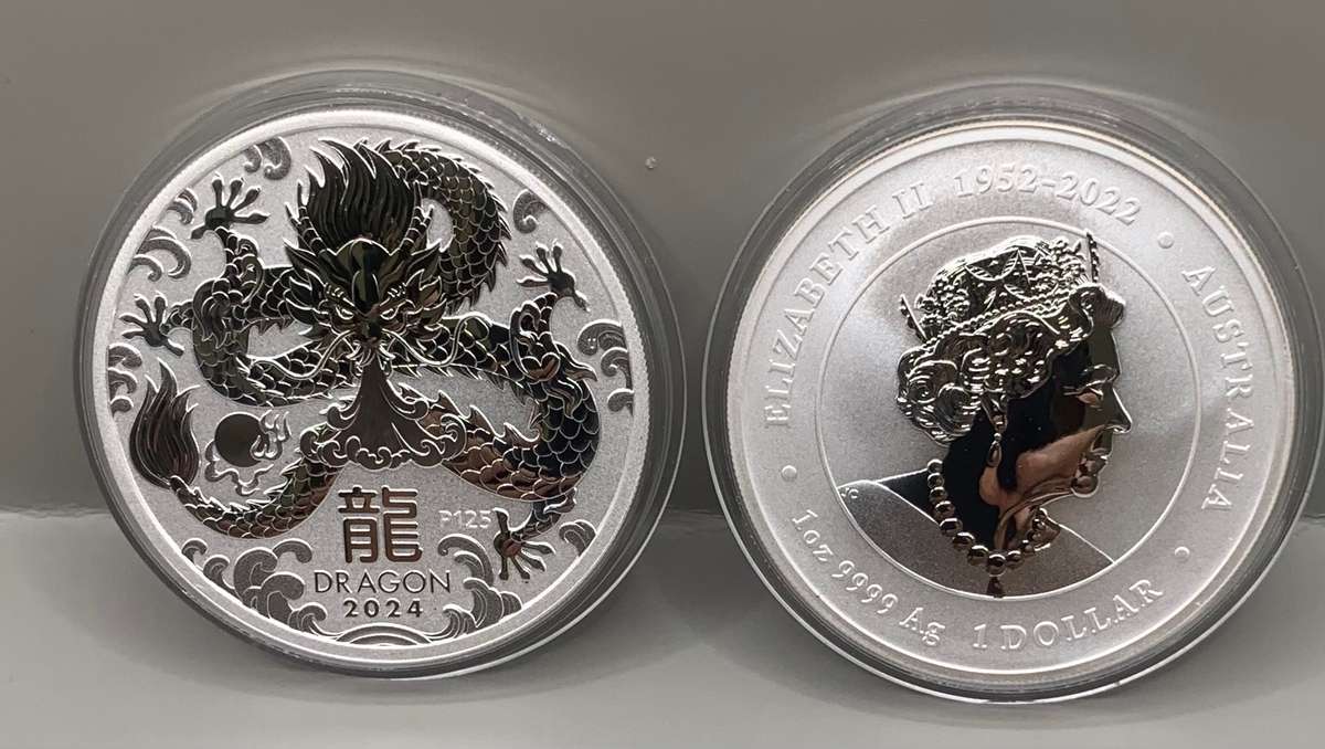 (  CHINESE LUNAR  )    2024     1oz PURE SILVER DRAGON COIN    MINT MARKED