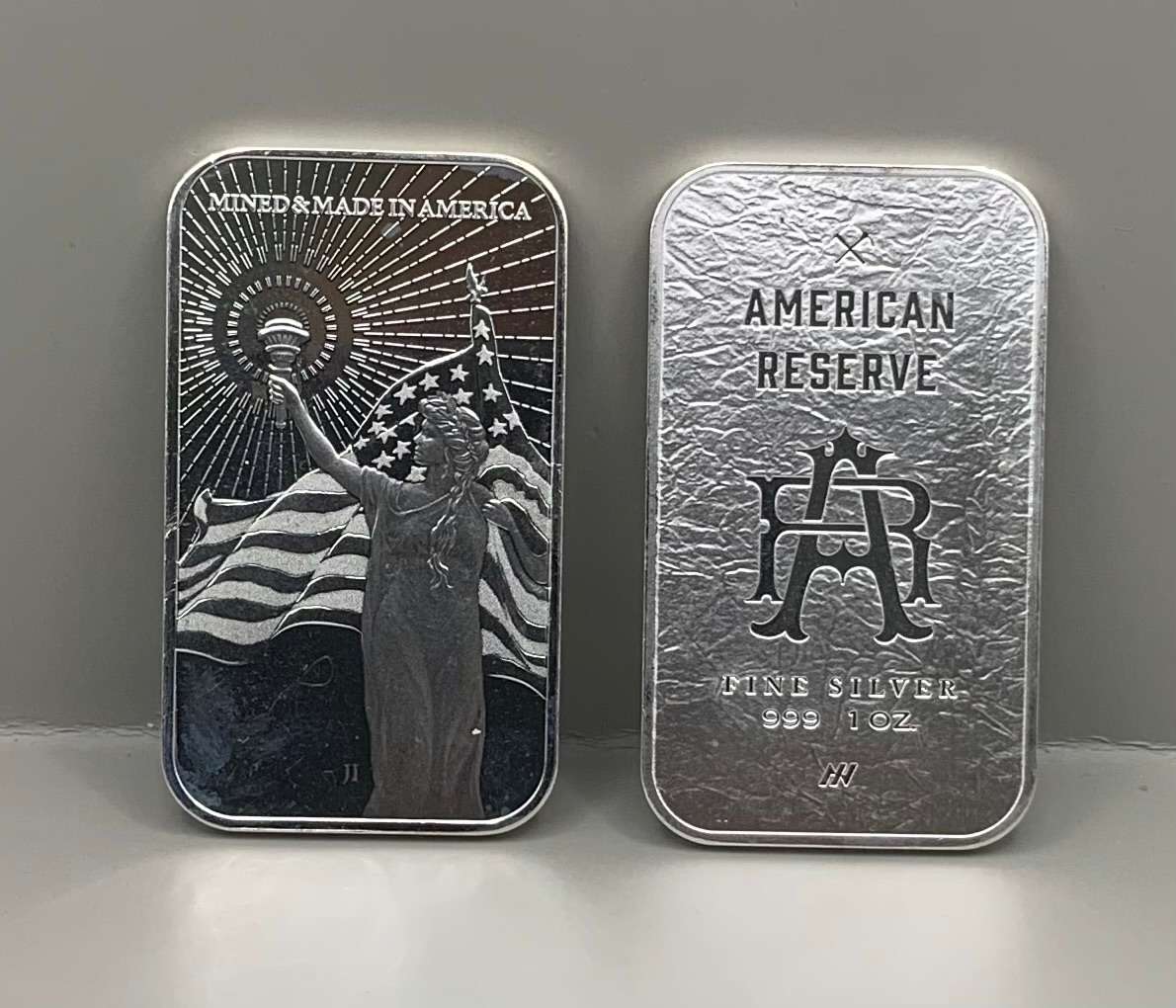 (  VERY HISTORICAL  )    1oz  AMERICAN RESERVE    COLUMBUS  GODDESS      RECTANGULAR SILVER BAR