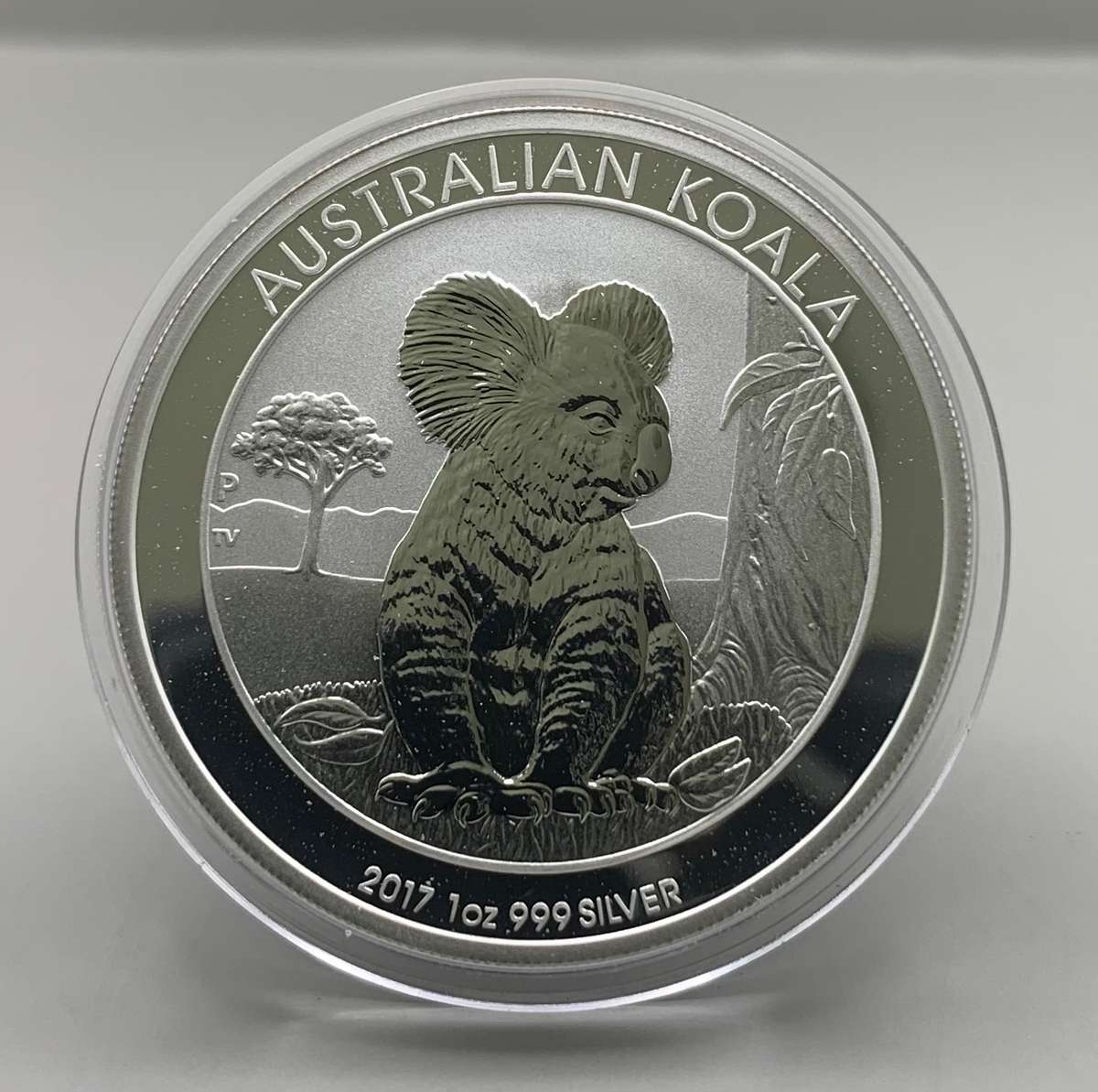 (  2017 VARIETY  )      AUSTRALIAN      KOALA BEAR    1oz PURE SILVER    MINT MARKED