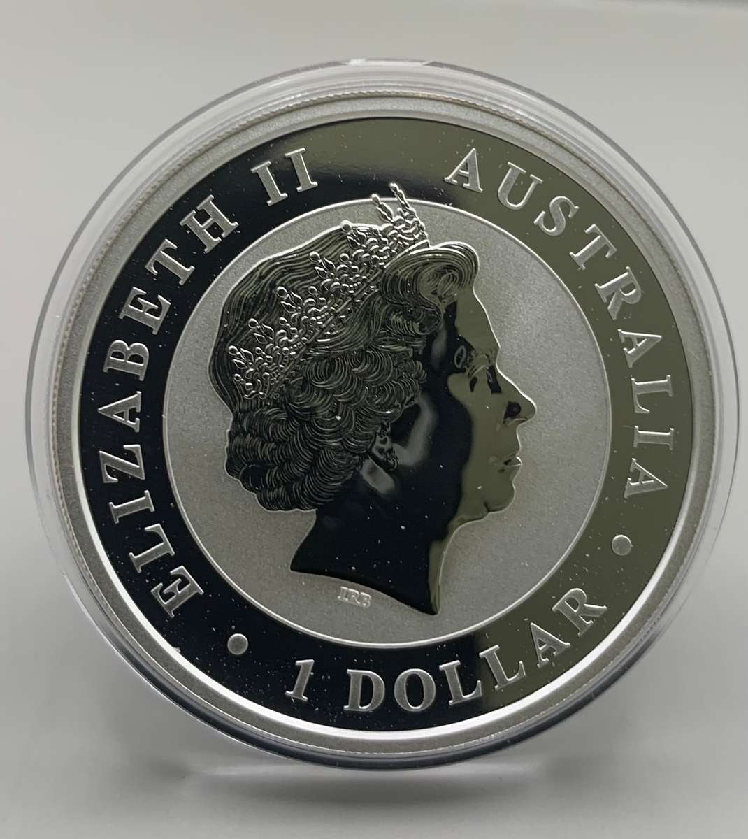 (  2017 VARIETY  )      AUSTRALIAN      KOALA BEAR    1oz PURE SILVER    MINT MARKED