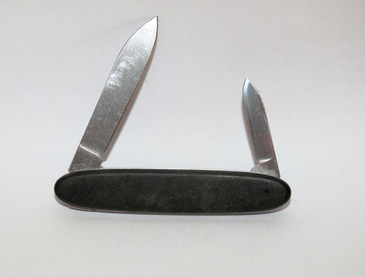 Victorinox - 84mm - Swiss Army Knife (Pocket Pal) - Suzuki