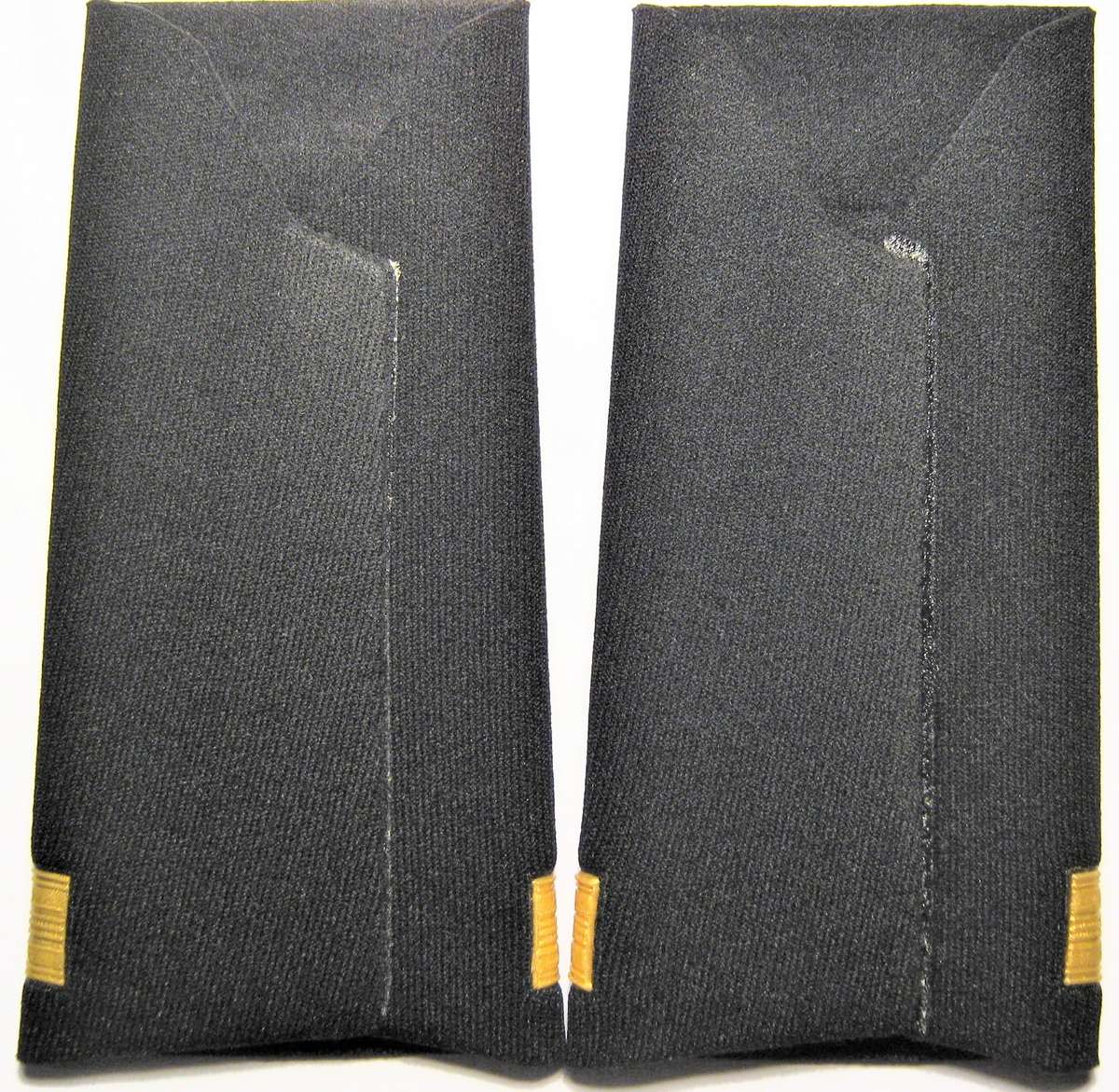 Old S.A. Navy Plasticsed Sub Lieutenant Slip On Shoulder Boards Unused