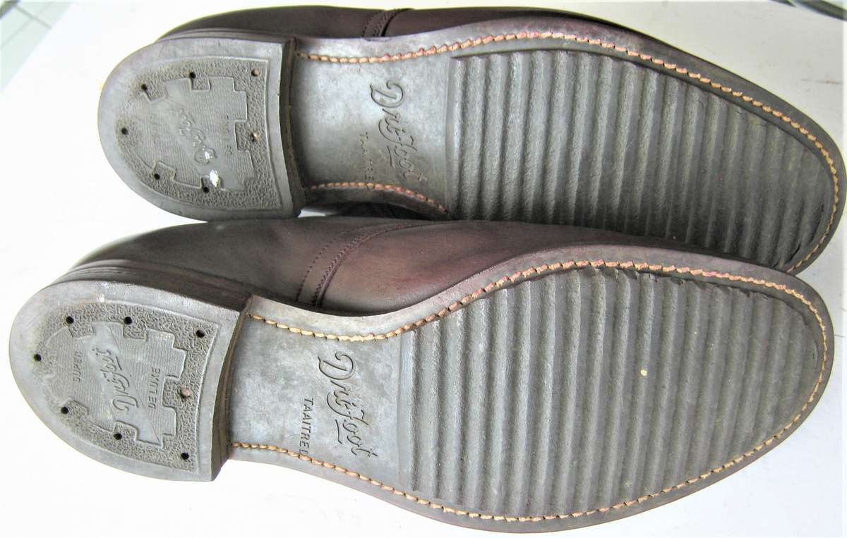 OLD S.A. ARMY PARABELLUM STEP OUT SHOES SIZE 8 IN VERY GOOD CONDITION