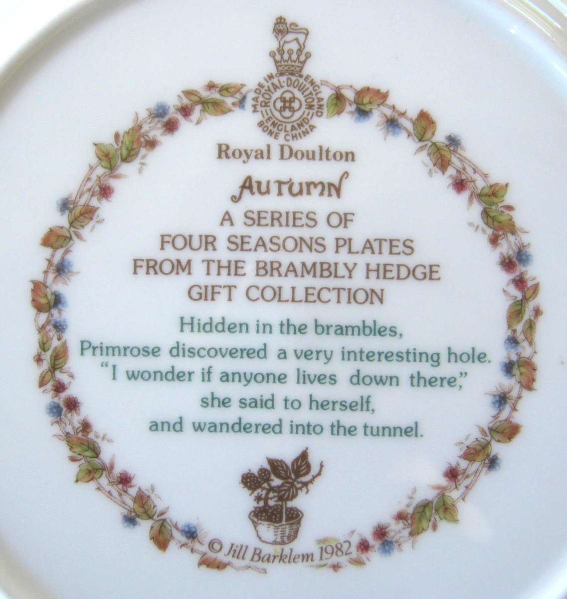 ROYAL DOULTON "AUTUMN" FROM FOUR SEASONS SERIES IN SPOTLESS CONDITION