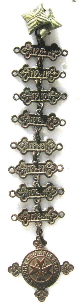 ST JOHN AMBULANCE ASSOCIATION DATE BAR CHAIN TO THOMAS W. DERWENT FROM 1925 - 1936