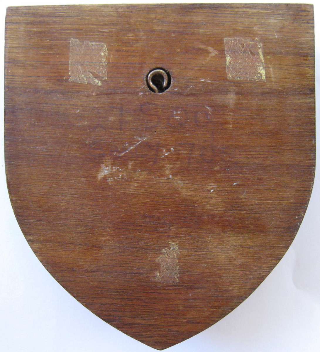 VERY SCARCE ORIGINAL SAAF 27 SQUADRON BADGE ON A SHIELD - CHANGED TO A SEAGULL FLYING OVER THE SEA