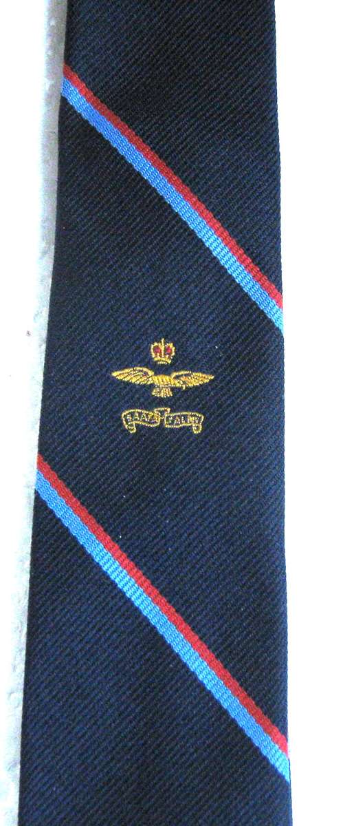 PRE 1960 SAAF TIE IN VERY GOOD CONDITION