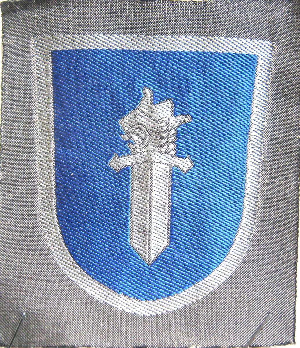 WW2 FINLAND ORIGINAL MILITARY POLICE CLOTH BADGE IN UNUSED CONDITION