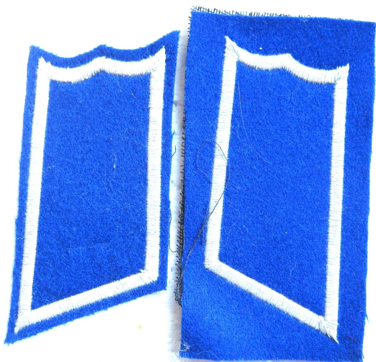 WW2 FINLAND ORIGINAL  PAIR OF CAR DRIVER  COLLAR PATCHES IN UNUSED CONDITION