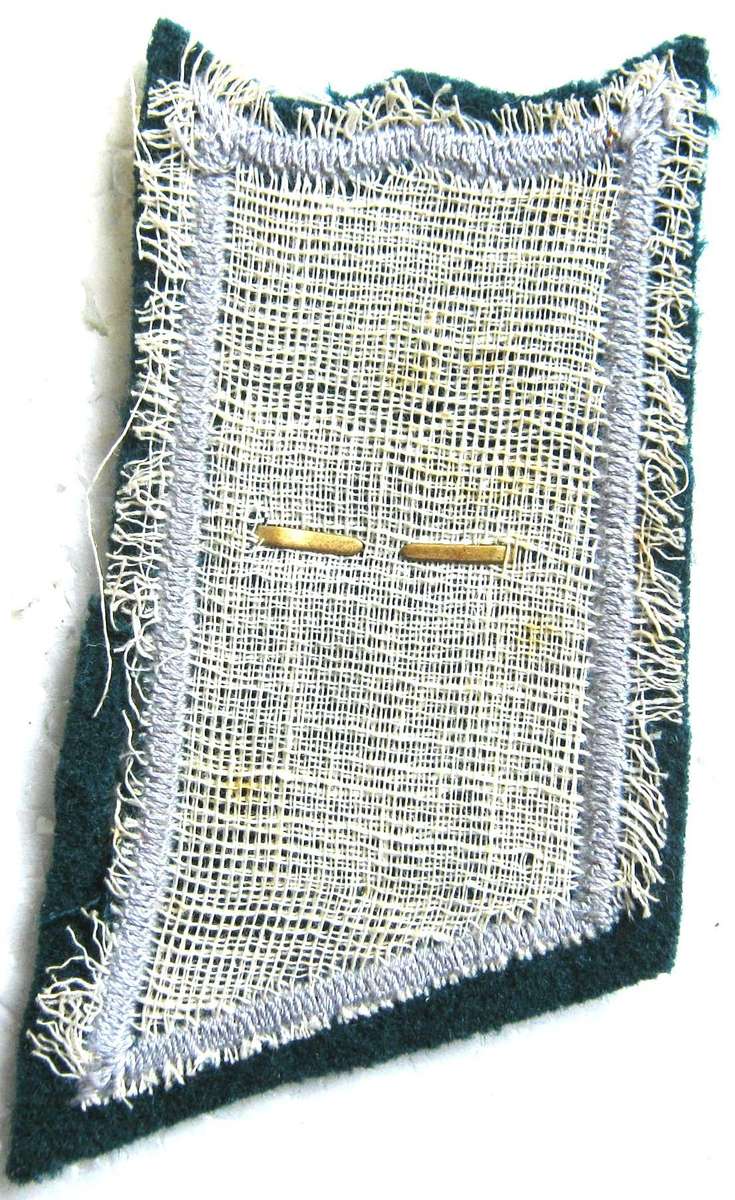 WW2 FINLAND ORIGINAL INFANTRY LANCE CORPORAL COLLAR PATCHE IN UNUSED CONDITION