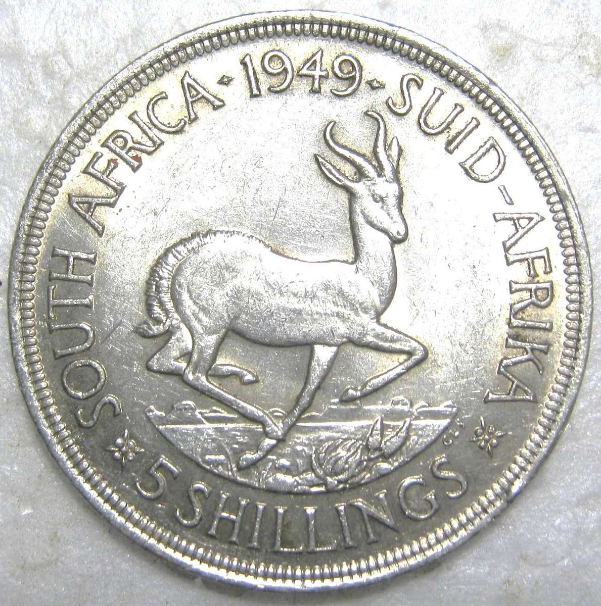1949 FIVE SHILLINGS (CROWN) 80% SILVER 28.28 GRAMS IN GOOD CIRCULATED CONDITION