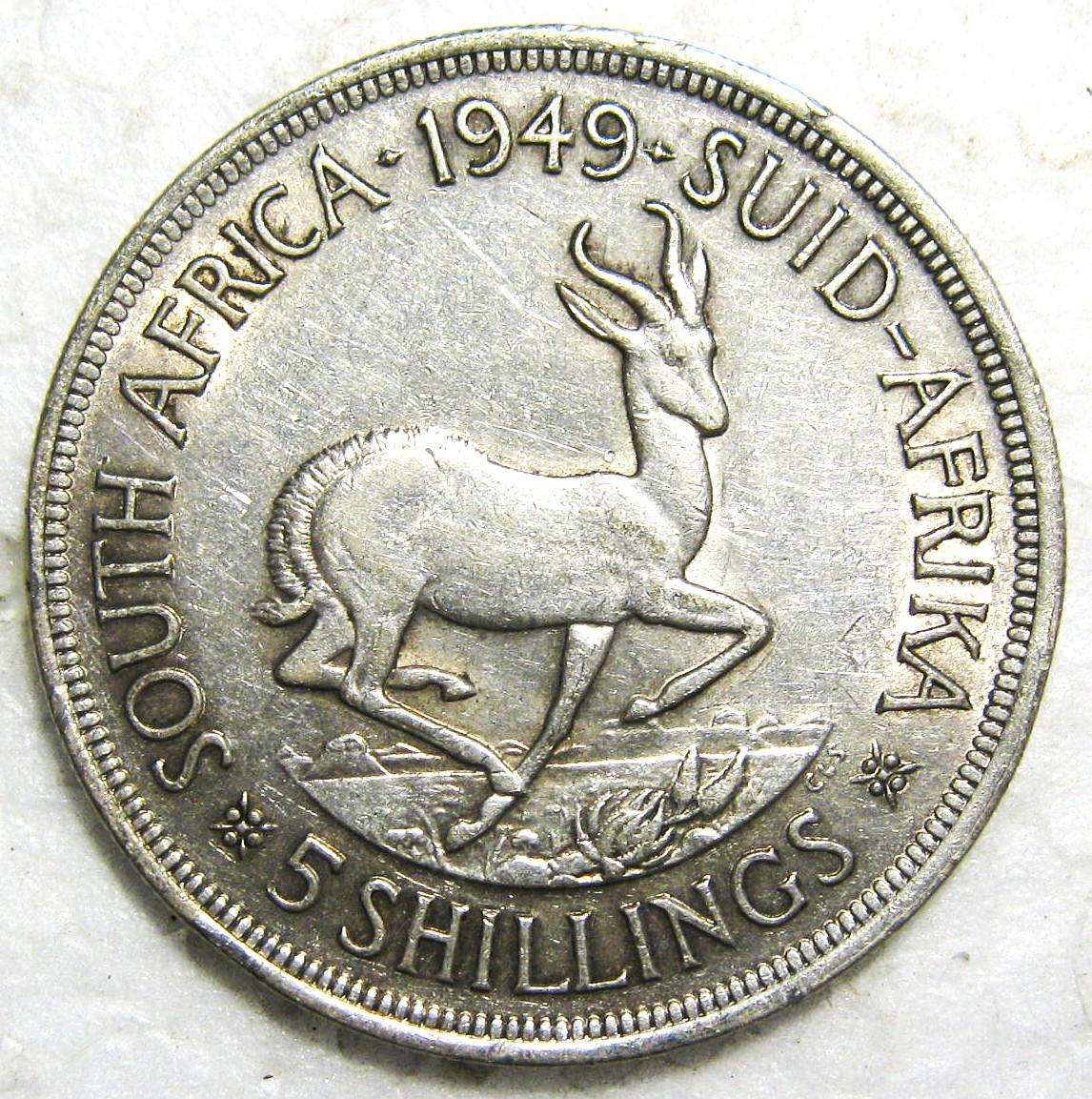 1949 FIVE SHILLINGS (CROWN) 80% SILVER 28.28 GRAMS IN GOOD CIRCULATED CONDITION