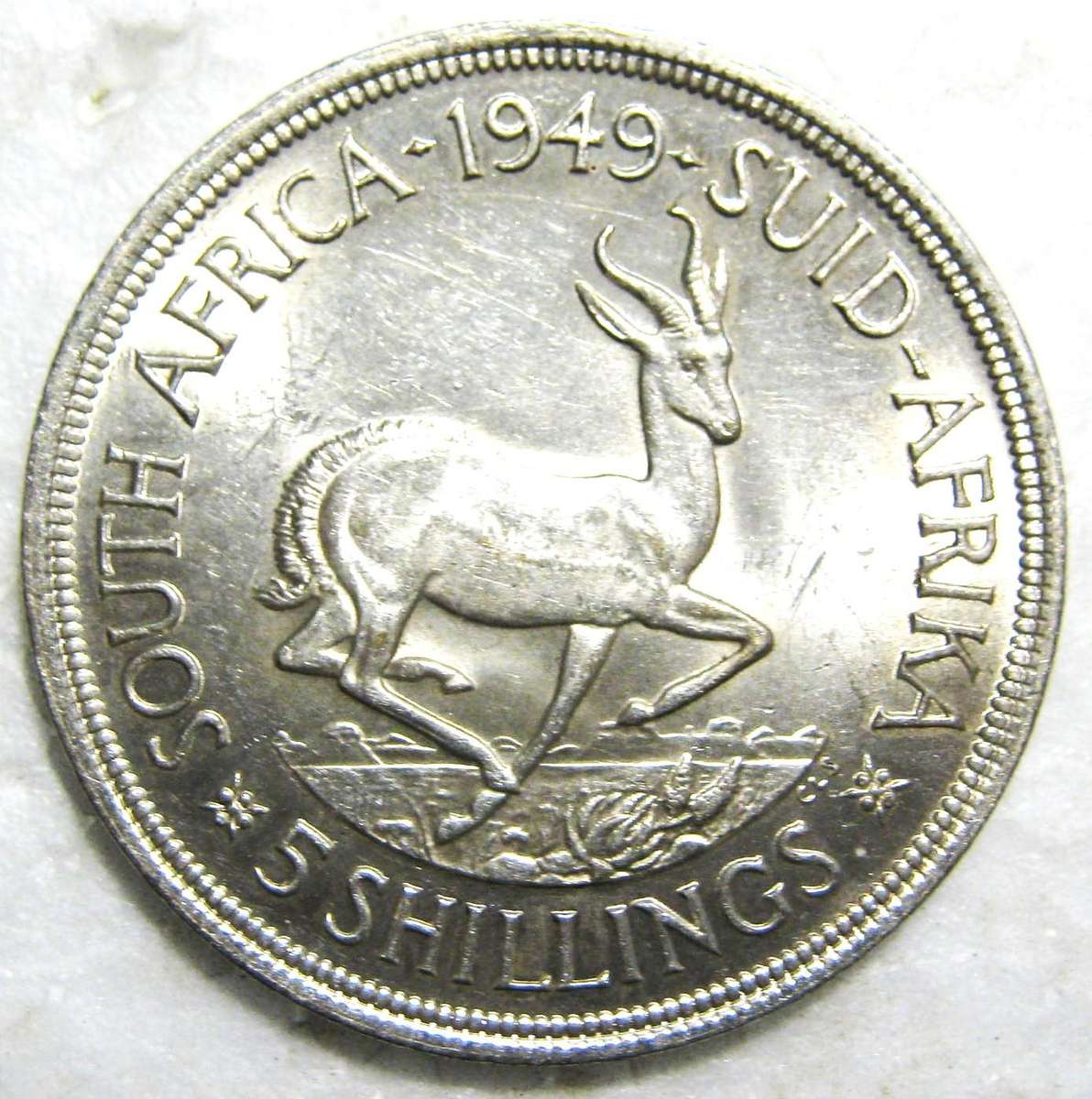 1949 FIVE SHILLINGS (CROWN) 80% SILVER 28.28 GRAMS IN GOOD CIRCULATED CONDITION