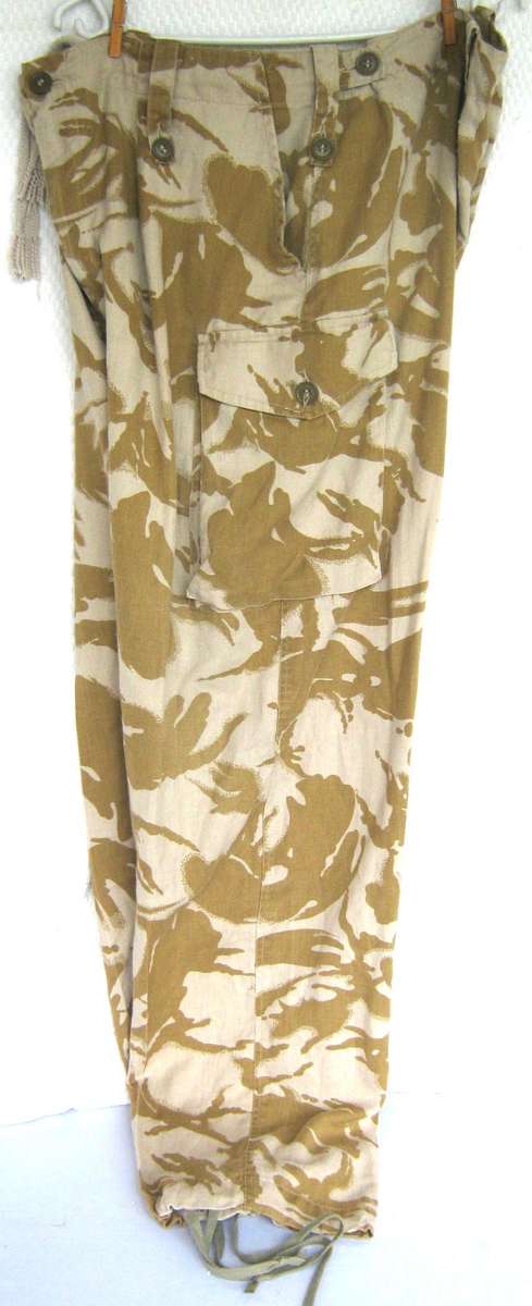 Genuine Desert DPM Combat Pants Size 41. Dimensions below.