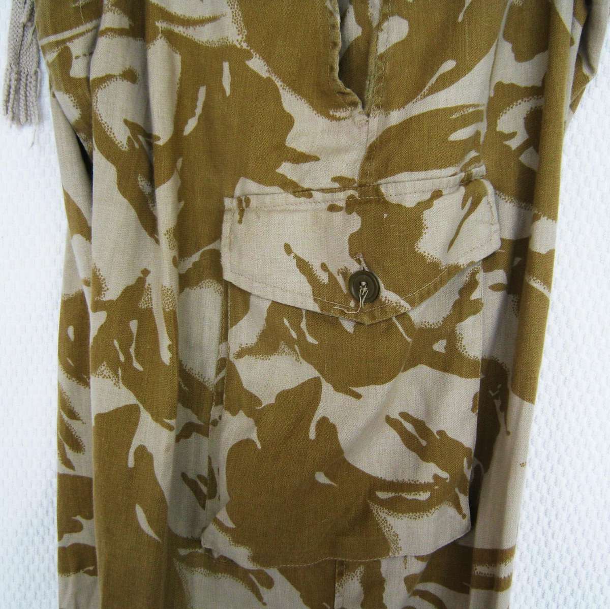 Genuine Desert DPM Combat Pants Size 41. Dimensions below.