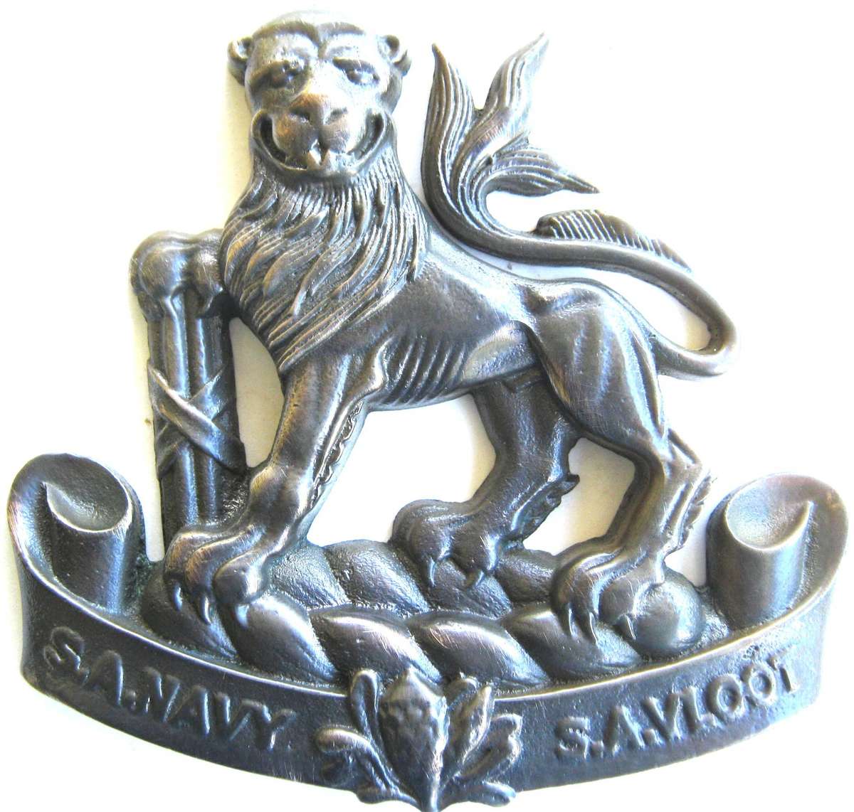 OLD S.A. NAVY SOLID BRASS BADGE WITH BOLTS 13 X 13 CM IN VERY GOOD CONDITION