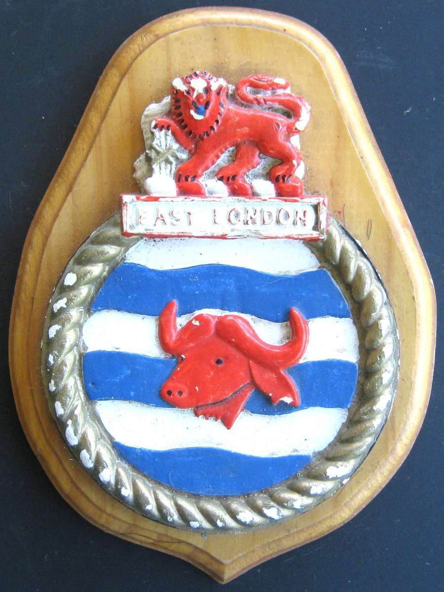 OLD S.A. NAVY SAS EAST LONDON PLASTER BADGE ON WOODEN BACKING IN VERY GOOD CONDITION