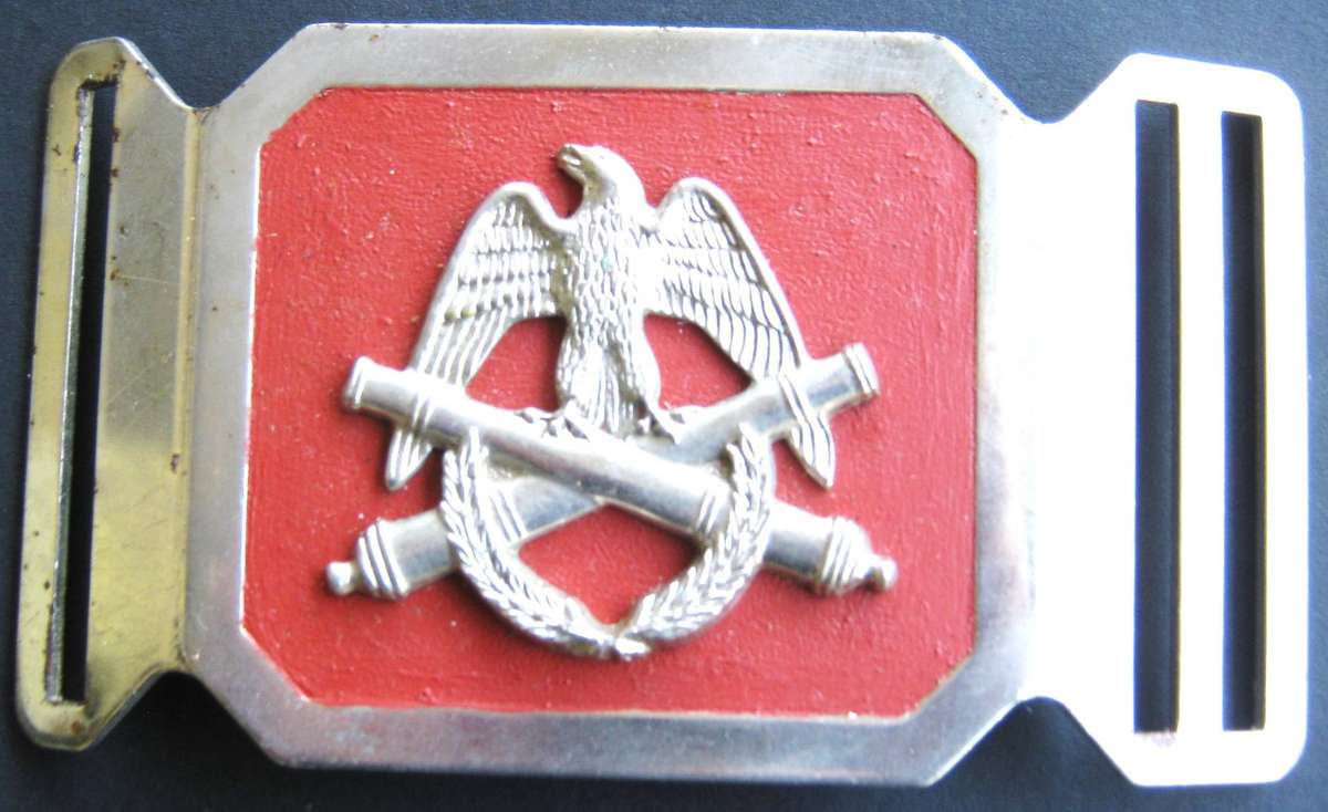 SADF ARTILLERY SCHOOL STABLE BELT BUCKLE IN GOOD USED CONDITION