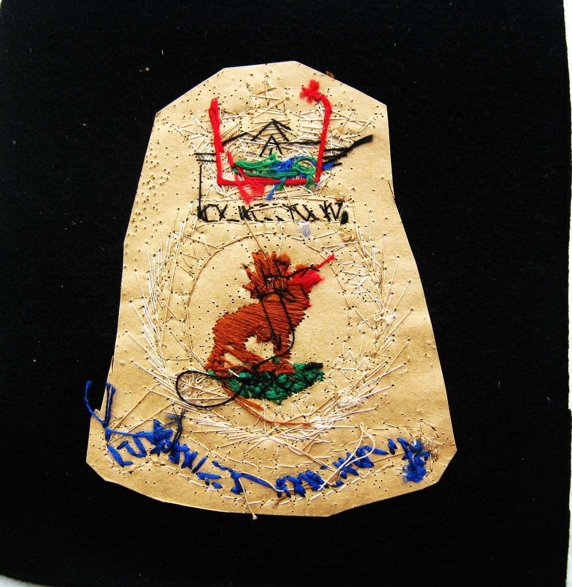 HMS NEWFOUNDLAND -ROYAL NAVY FAR EAST FLEET - 5TH CRUISER SQUADRON - BLAZER BADGE -  GOOD CONDITION
