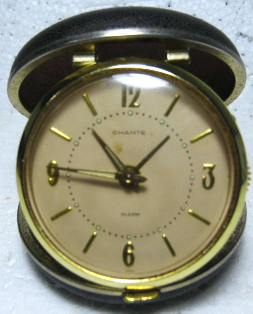 OLD SHANTE TRAVELING ALARM CLOCK MADE IN JAPAN - NOT WORKING