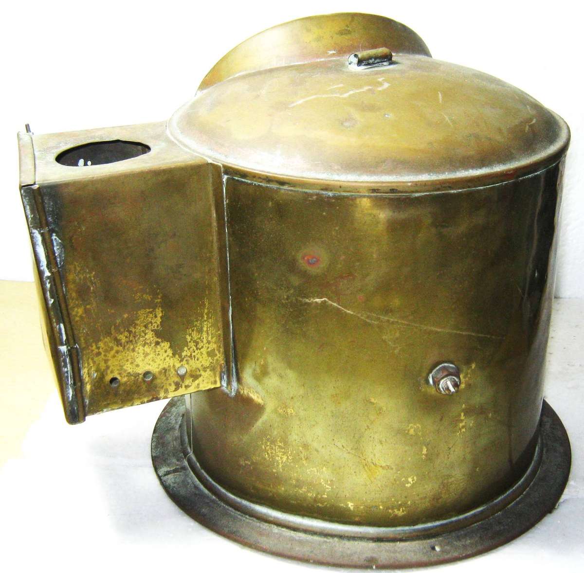 OLD SHIPS BRASS BINNACLE WITH NO GLASS OR COMPASS 22 CM HIGH