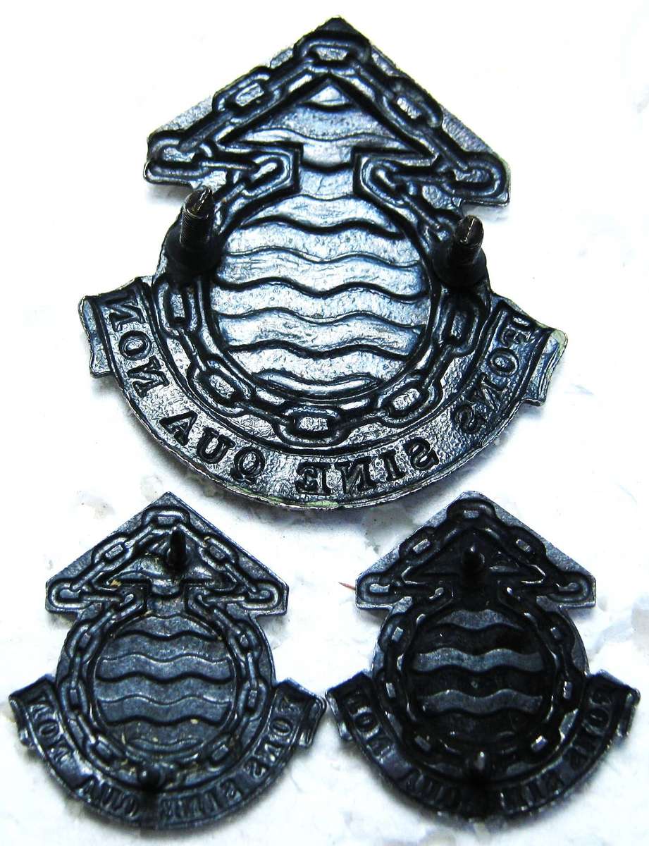 SADF ORDINANCE SERVICES CORPS CAP AND COLLAR SET WITH LUGS AND PINS IN GOOD CONDITION