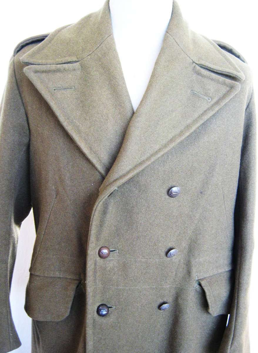 OLD S.A. ARMY GREATCOAT/GROOTJAS SIZE XL IN VERY GOOD CONDITION SEE DIMENSIONS BELOW