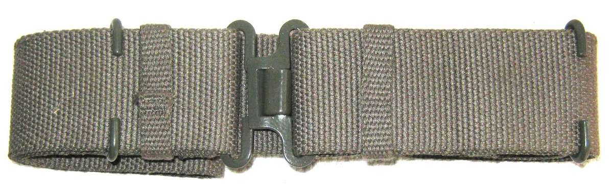 ARMY LATER ISSUE WEB BELT IN ALMOST UNUSED CONDITION CAN GO TO 115 CM
