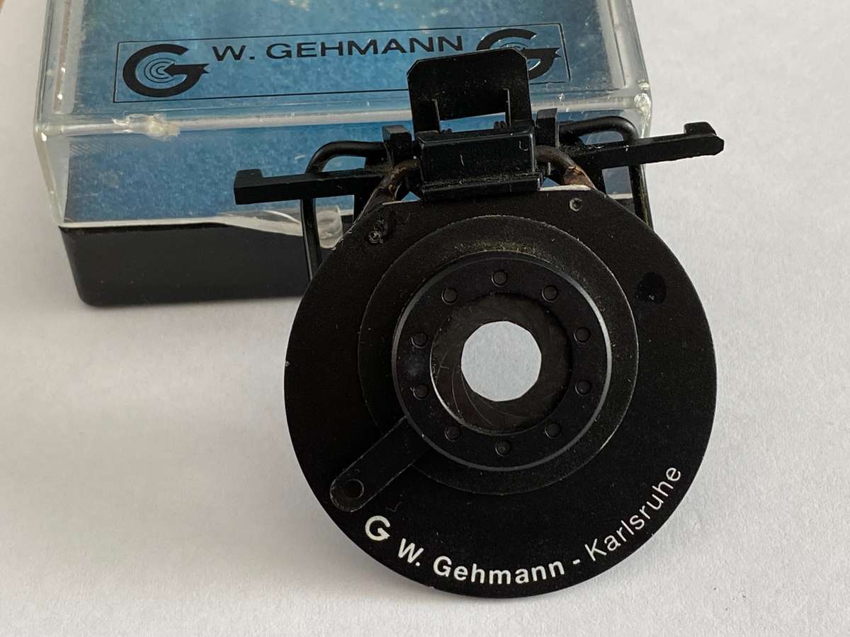 Gehmann Karlsruhe Irisblende for glasses ,second hand, in good condition