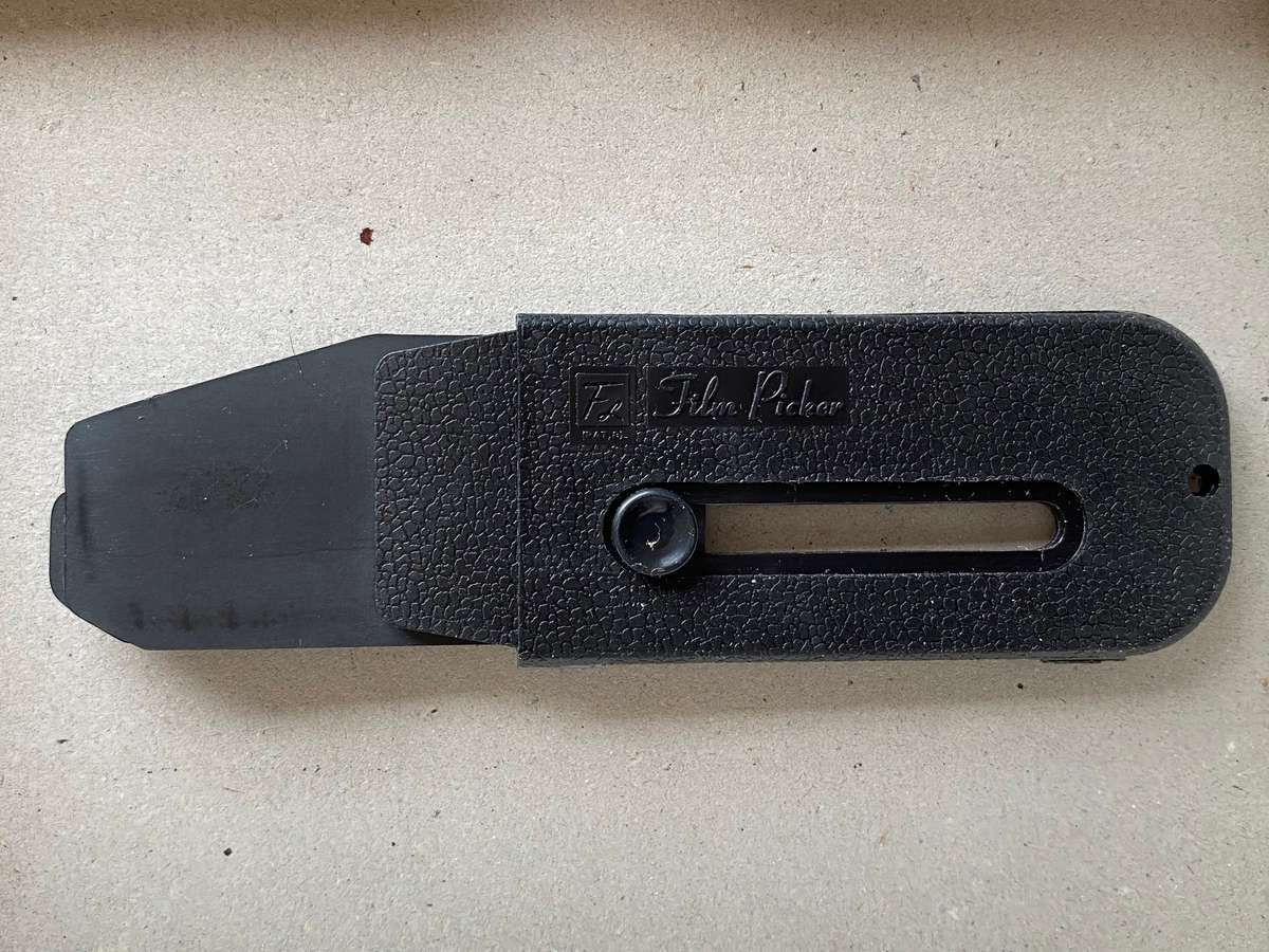 Film Retriever , Film Picker of 35mm cassette film