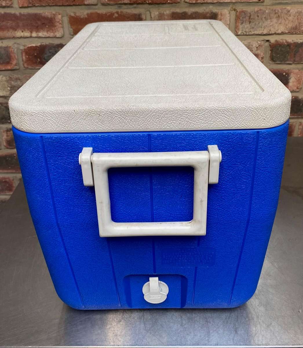 Big Coleman cooler box 48Qt blue white #5286B,5296,5248,made in USA,rare,very good cond. 36x35x66cm
