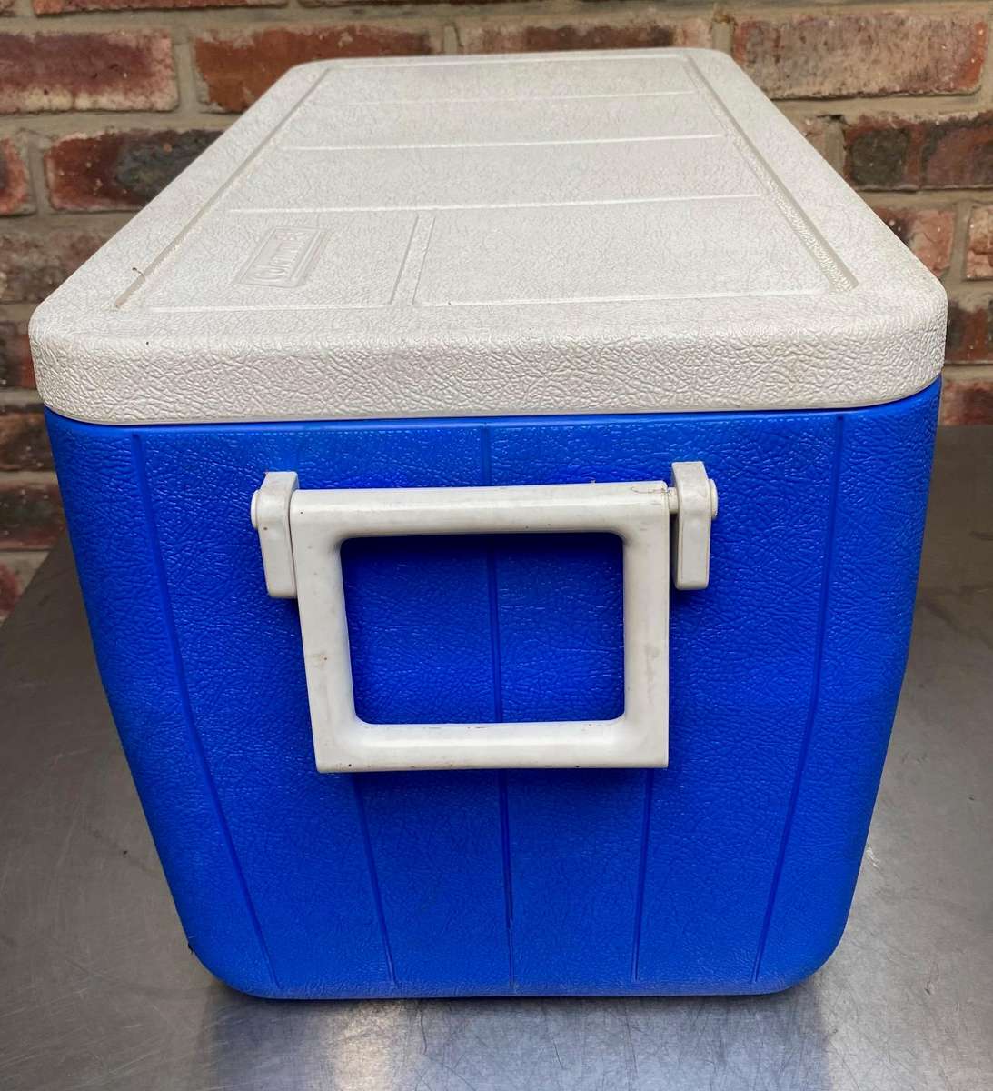 Big Coleman cooler box 48Qt blue white #5286B,5296,5248,made in USA,rare,very good cond. 36x35x66cm